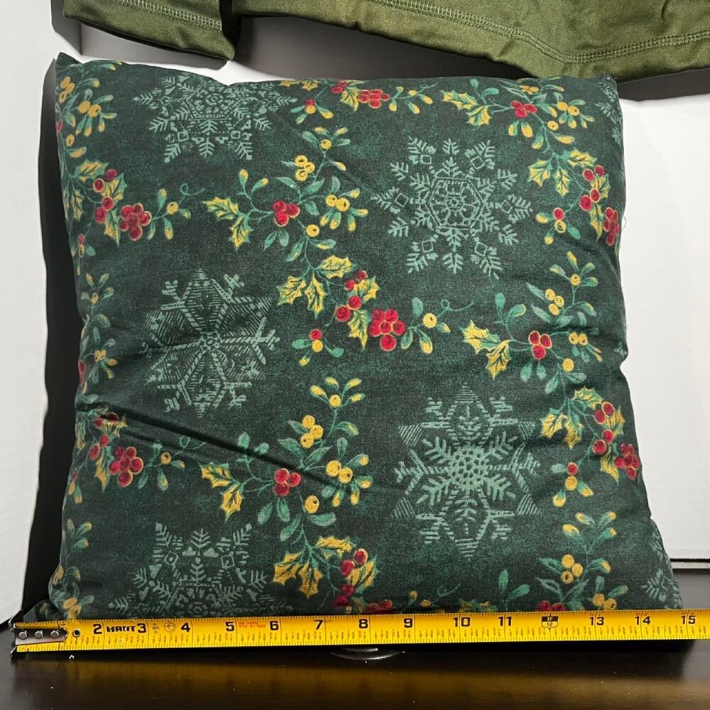 Vintage Christmas Accent Pillow Dark Forest Green Snowflake Holly Vine 14x14